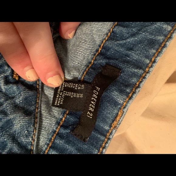 Forever 21 shorts - Picture 2 of 3